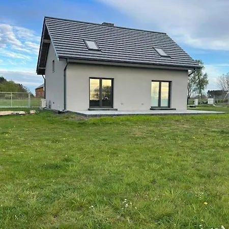 度假居 Half Of A With A Large Garden