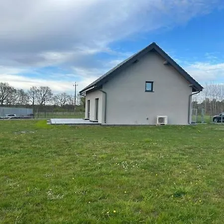 度假居 Half Of A With A Large Garden Slajszewo